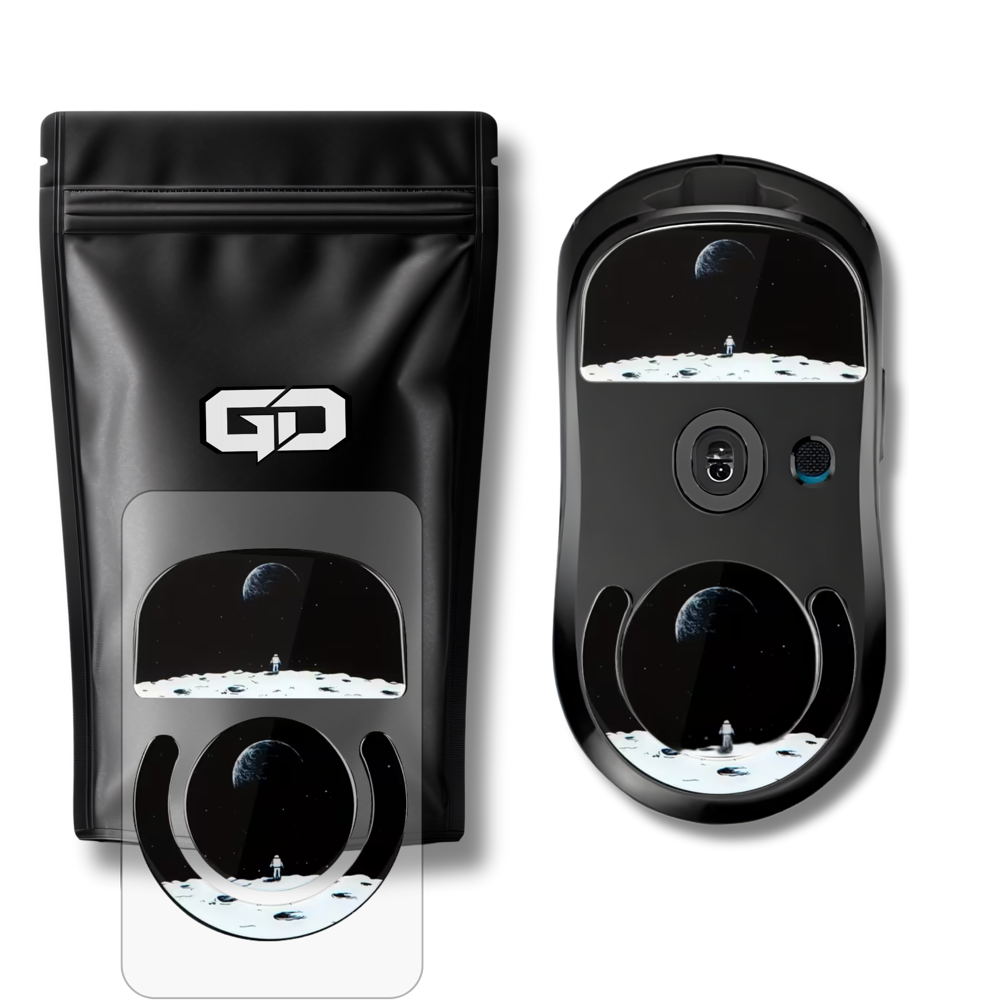 Sorte glass skates med måne-print monteret på en Logitech G Pro X Superlight, set oppefra med emballage